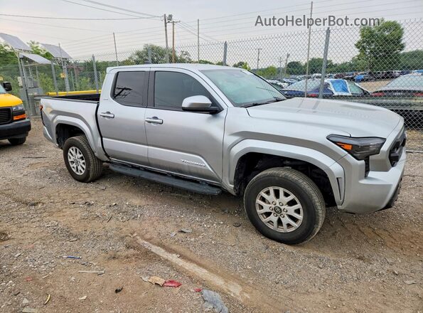 3TYKB5FN3RT011205 2024 TOYOTA TACOMA Silver Front view