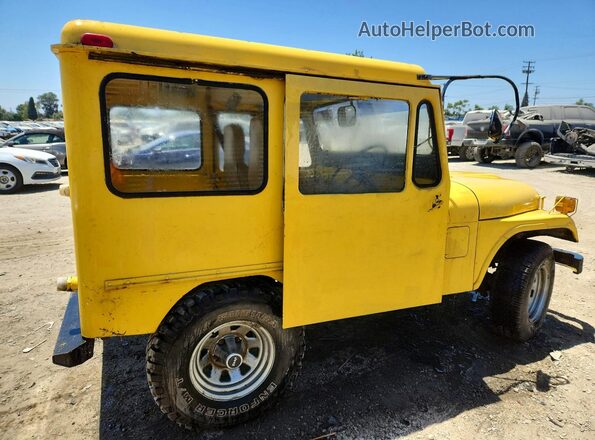 8511010323 1970 JEEP JEEP Yellow Задня права чверть