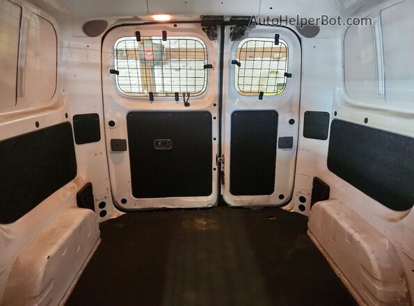 3N63M0YNXHK705827 2017 CHEVROLET CITY EXPRESS White Вид задньої частини салону