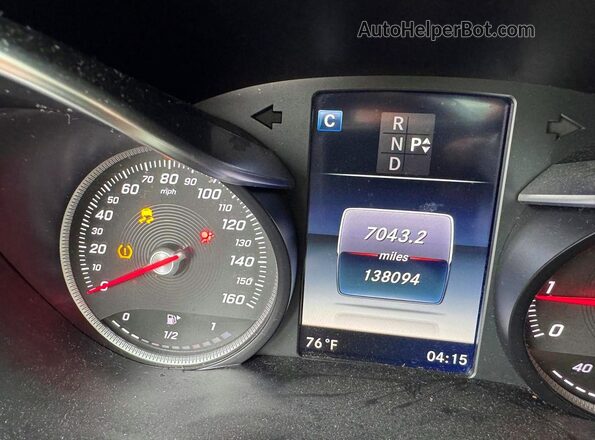 55SWF4KB0HU187623 2017 MERCEDES-BENZ C Black Առջևի վահանակի տեսք