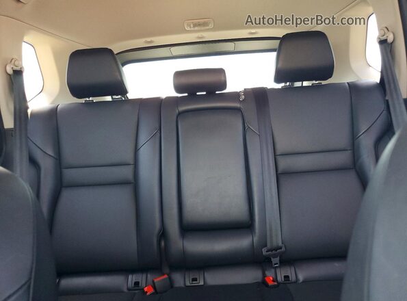 JN8BT3BA4NW043837 2022 NISSAN ROGUE Black უკანა სალონის ხედი