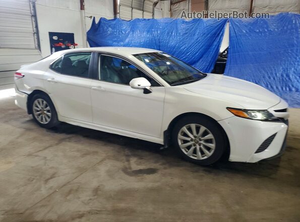4T1G11AK0LU961997 2020 TOYOTA CAMRY White Vista frontal