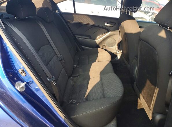 3KPFK4A75HE025129 2017 KIA FORTE Blue Սալոնի հետևի տեսք