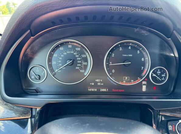5UXKR0C34H0V74261 2017 BMW X5 Black Rear interior view