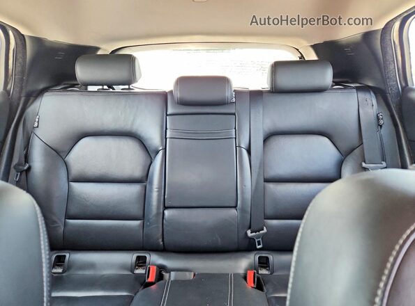 SJKCH5CP7JA059700 2018 INFINITI QX30 Black Вид задньої частини салону