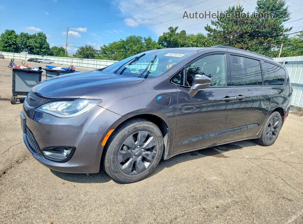 2C4RC1N74LR257926 2020 CHRYSLER PACIFICA Gray Trasero izquierdo