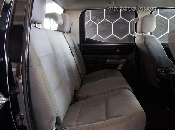 5TFLA5DB6RX136222 2024 TOYOTA TUNDRA Black Widok wnętrza z przodu
