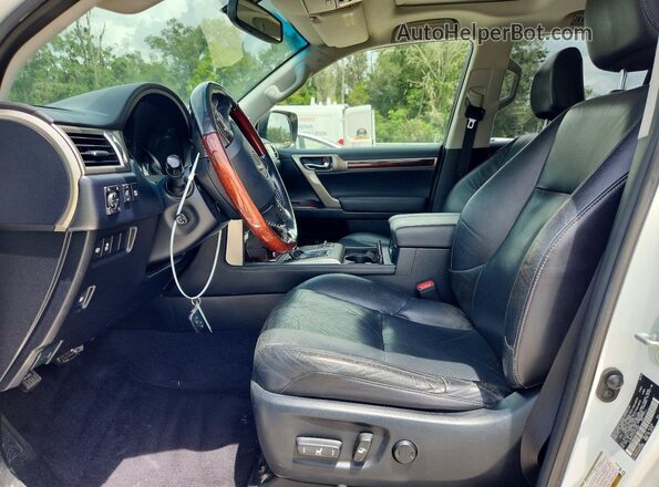 JTJBM7FX1G5124461 2016 LEXUS GX Белый Вид панели приборов