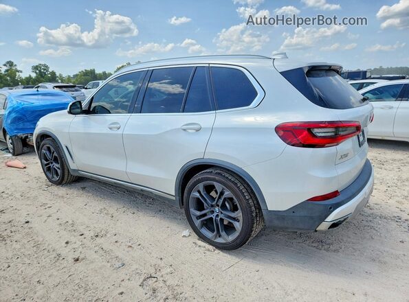 5UXCR6C57KLL13866 2019 BMW X5 White Задня права чверть