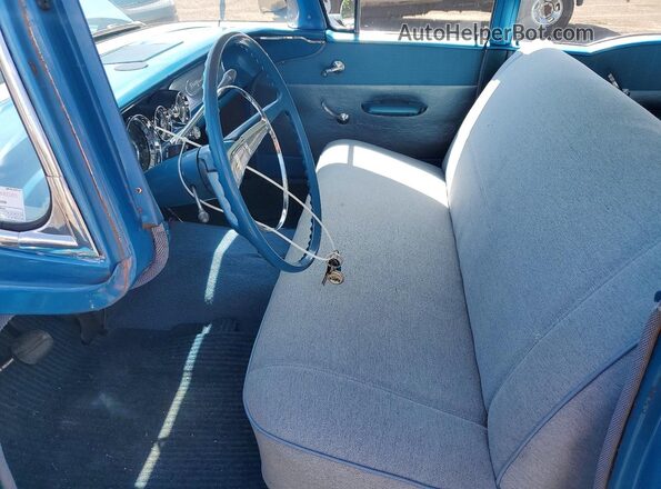8714926207 1958 PONTIAC PATHFINDER Синий Вид салона спереди