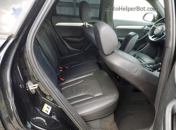 WA1BCCFS2HR006569 2017 AUDI Q3 Black Engine compartment view