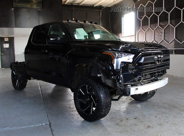 5TFLA5DB6RX136222 2024 TOYOTA TUNDRA Black Tył lewy