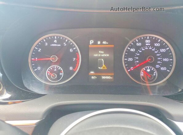 5XXG14J28NG151208 2022 KIA K5 Gray Vista de los asientos traseros
