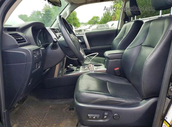 JTEBU5JR3K5685877 2019 TOYOTA 4RUNNER Black Dashboard view
