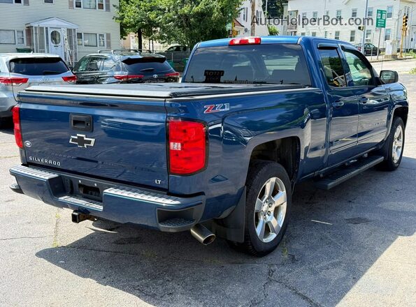 1GCVKREC8HZ243781 2017 CHEVROLET SILVERADO Blue Front right
