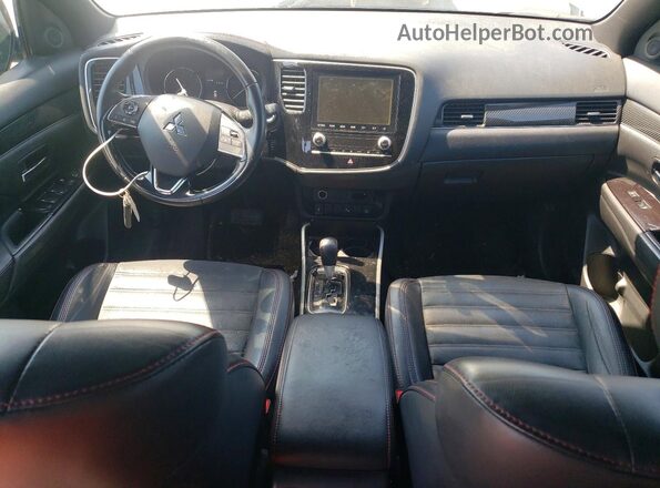 JA4AD3A34LJ000708 2020 MITSUBISHI OUTLANDER Silver Instrument cluster view