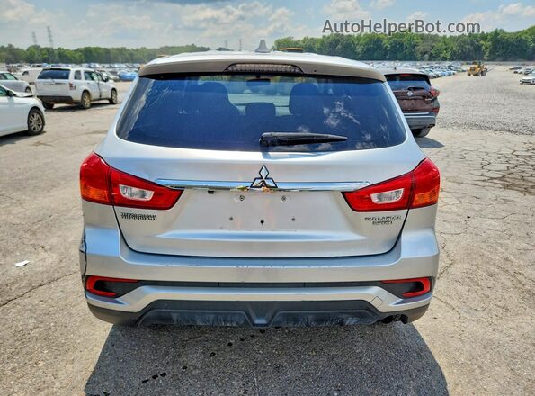 JA4AP3AU3KU017075 2019 MITSUBISHI OUTLANDER Silver Вид салону спереду