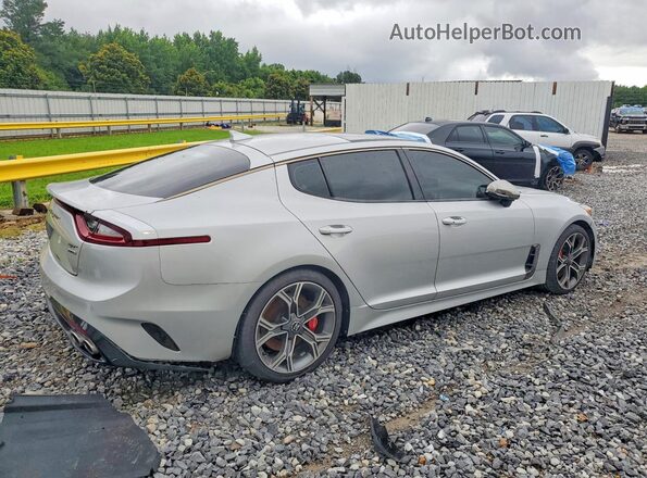 KNAE55LC0J6024367 2018 KIA STINGER Silver Delantero derecho