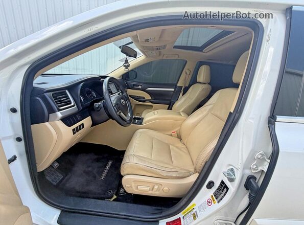 5TDKKRFH9GS155738 2016 TOYOTA HIGHLANDER White Հետևի տեսք