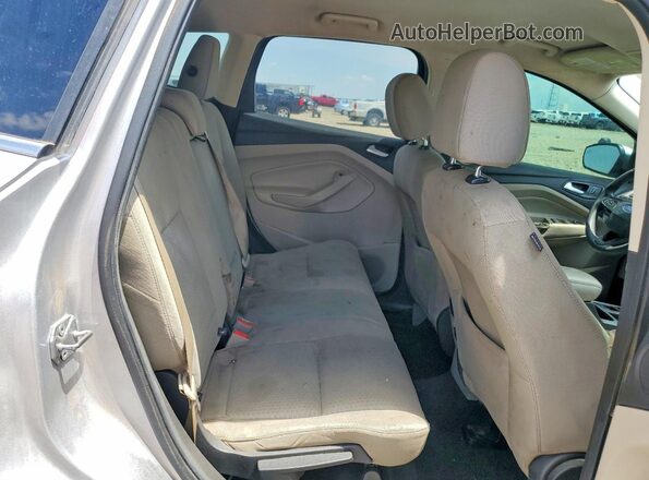 1FMCU9G99HUB53602 2017 FORD ESCAPE Silver Engine compartment view