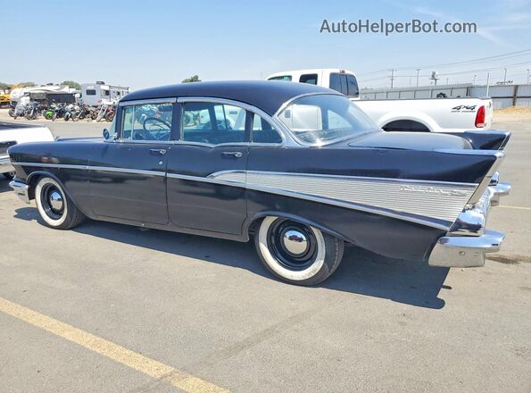 B57L129350 1957 CHEVROLET BEL Черный Задняя правая четверть