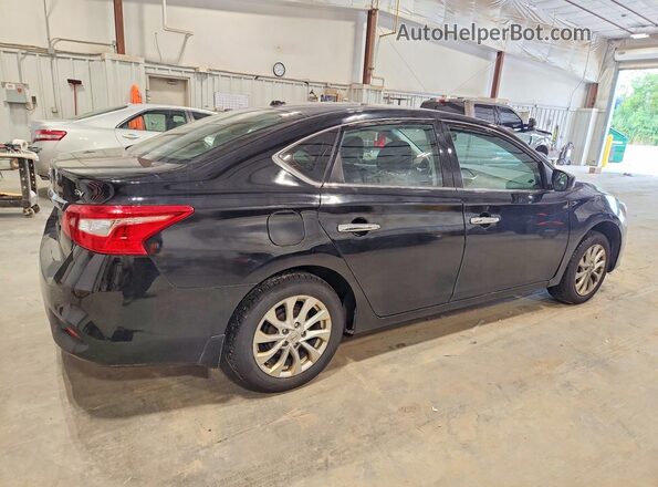 3N1AB7AP5JY347059 2018 NISSAN SENTRA Черный Передняя правая четверть
