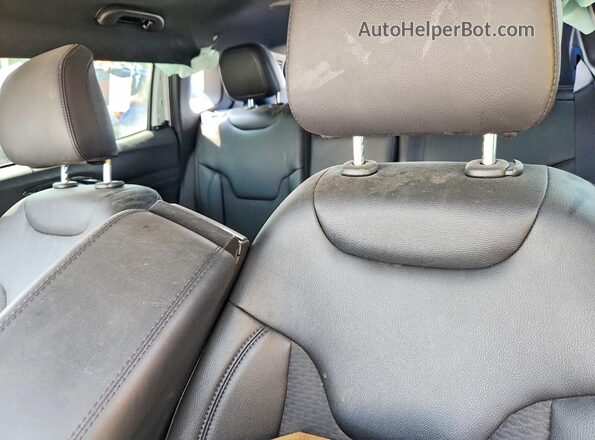 3C4NJDBN7ST617713 2025 JEEP COMPASS White უკანა სალონის ხედი