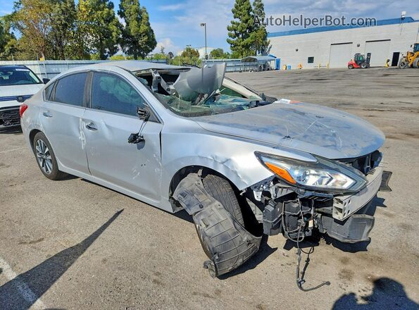 1N4AL3AP6HC219859 2017 NISSAN ALTIMA Silver Front view