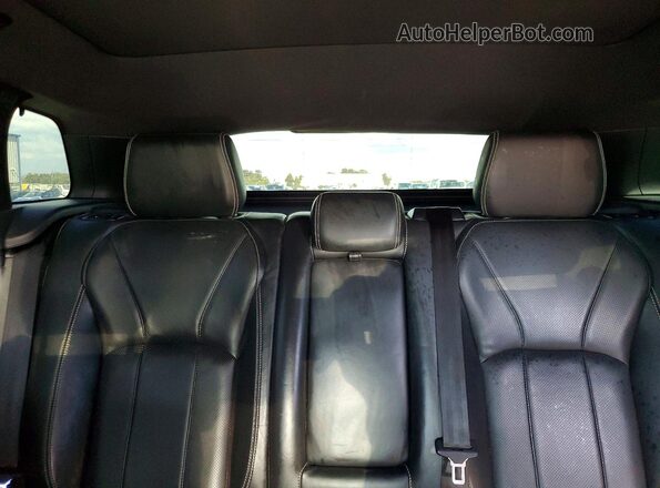 SALVR2BG2HH191279 2017 LAND ROVER RANGE ROVER Black Rear interior view