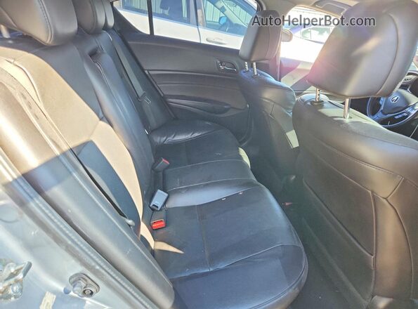 19UDE2F79HA003988 2017 ACURA ILX Серебряный Вид задней части салона