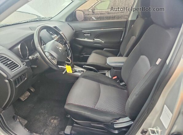 JA4AP4AU1KU012091 2019 MITSUBISHI OUTLANDER Silver Dashboard view