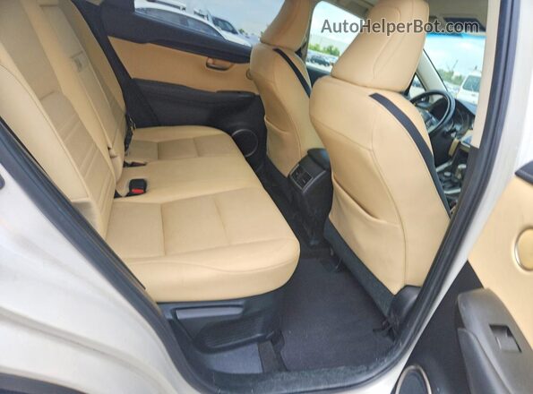JTJYARBZXG2050044 2016 LEXUS NX White Widok komory silnika
