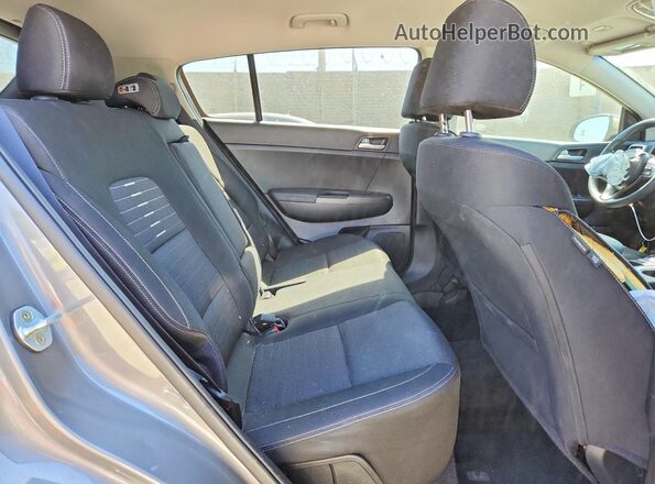 KNDPM3AC8K7559075 2019 KIA SPORTAGE Silver Vista del compartimento del motor