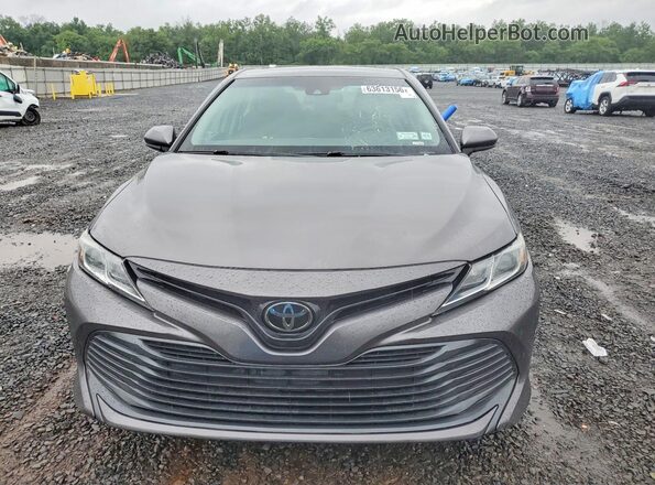 4T1B11HK5JU128340 2018 TOYOTA CAMRY Gray Հետևի տեսք