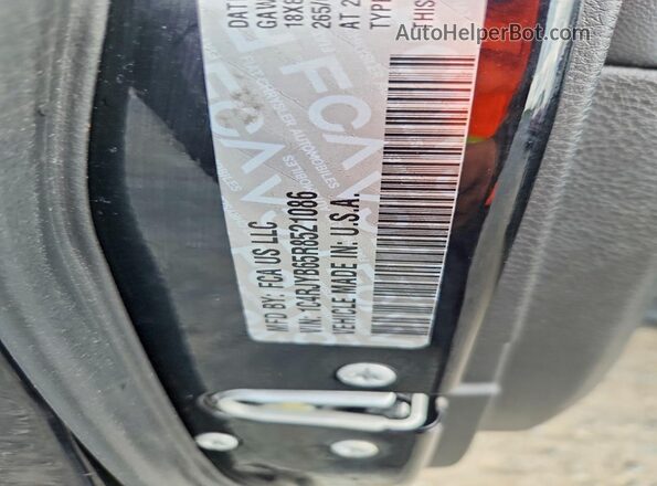 1C4RJYB65R8521086 2024 JEEP CHEROKEE Black სალონის 360-გრადუსიანი ხედი