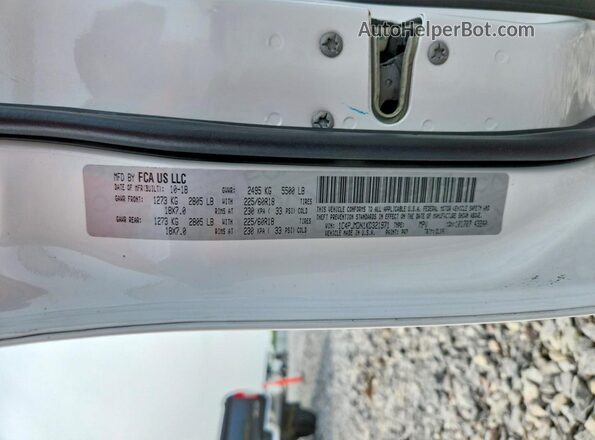 1C4PJMDN1KD321971 2019 JEEP CHEROKEE White Панорамний вид салону 360°