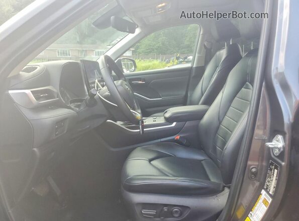 5TDKDRAH1PS003020 2023 TOYOTA HIGHLANDER Gray Vista del salpicadero