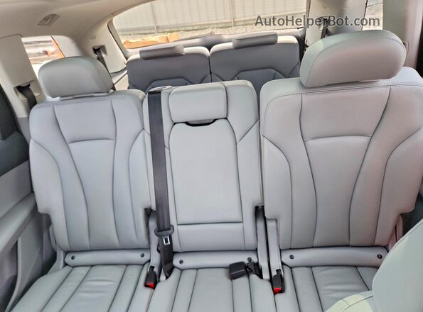 WA1AHAF71KD017063 2019 AUDI Q7 Gray Սալոնի հետևի տեսք