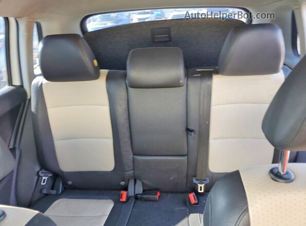 WVGAV7AX5HW512349 2017 VOLKSWAGEN TIGUAN White უკანა სალონის ხედი
