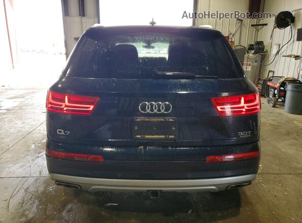 WA1VAAF71HD023346 2023 AUDI Q7 Black Front interior view