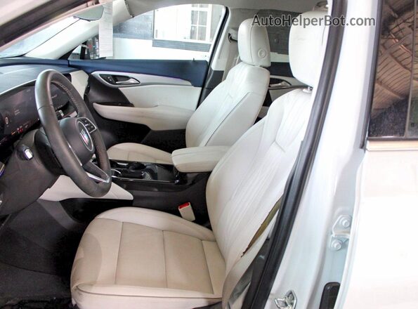 LRBFZME43SD020126 2025 BUICK ENVISION White Հետևի նստատեղերի տեսք