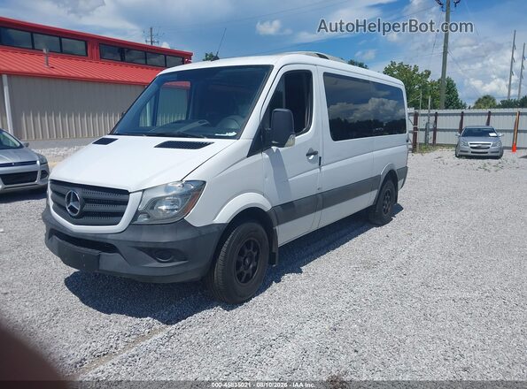 8BRPE7CD3HE131654 2017 MERCEDES-BENZ SPRINTER White Передня ліва чверть