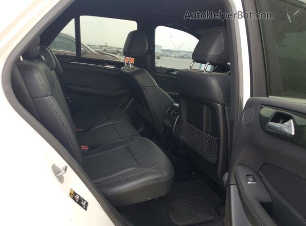 4JGDA5GB5KB218473 2019 MERCEDES-BENZ GLE White Widok wnętrza z tyłu