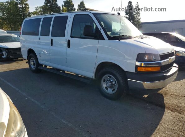 1GAZGMFG2K1278130 2019 CHEVROLET EXPRESS White Вид спереду
