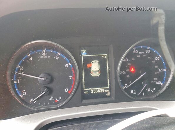 JTMBFREV6JD256623 2018 TOYOTA RAV4 Yellow Вид задніх сидінь