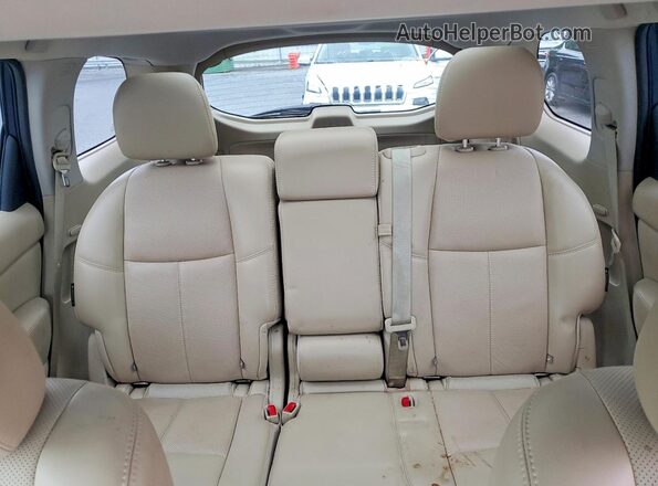 5N1DR2MN0JC620741 2018 NISSAN PATHFINDER Синий Вид задней части салона