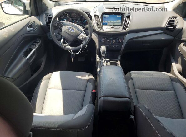 1FMCU9GD3JUB34053 2018 FORD ESCAPE Белый Вид щитка приборов