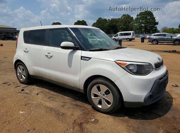 KNDJN2A23G7836775 2016 KIA SOUL White Front view