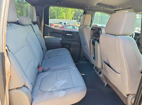 1GCPYDEK5MZ189318 2021 CHEVROLET SILVERADO Серебряный Вид задней части салона