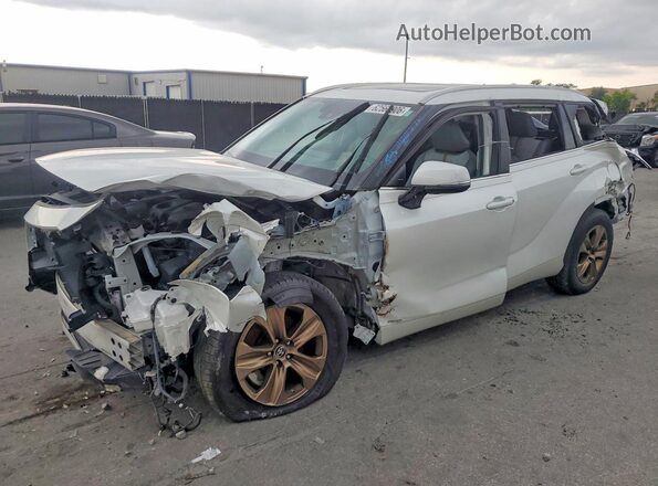 5TDABRCH6PS581340 2023 TOYOTA HIGHLANDER White Задня ліва чверть